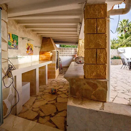 Beautiful Open 3 Bed Apartment El Albir