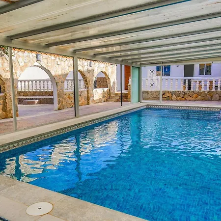 Apartment Beautiful Open 3 Bed