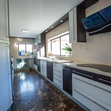 Beautiful Open 3 Bed El Albir