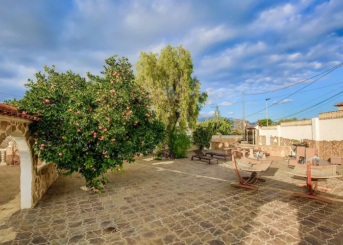 Beautiful Open 3 Bed Apartment El Albir