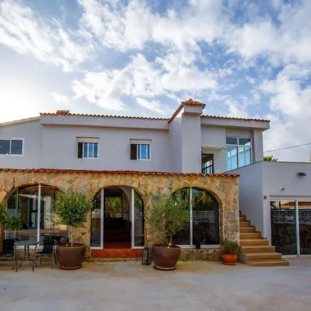 شقة Beautiful Open 3 Bed *