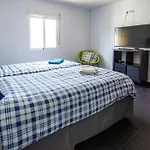 Beautiful Open 3 Bed Альбир