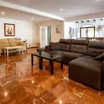 Апартаменты Beautiful Open 3 Bed