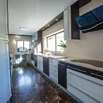 Beautiful Open 3 Bed Альбир