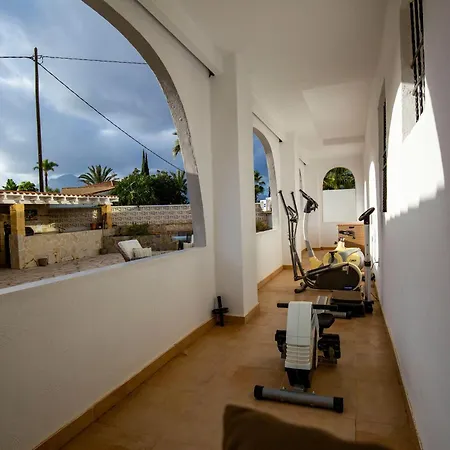 Beautiful Open 3 Bed Apartman *